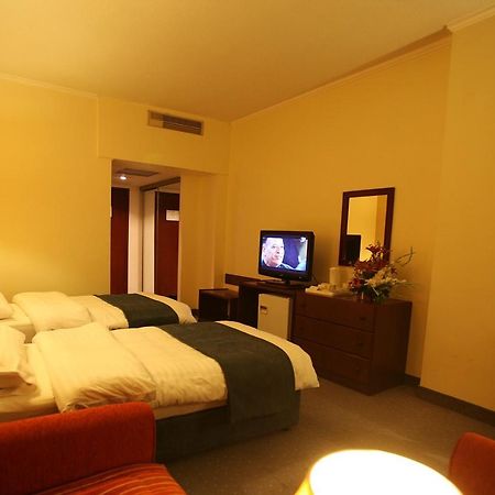 Aqaba Gulf Hotel Exterior photo