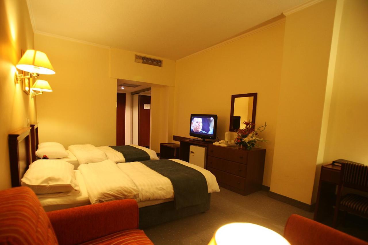 Aqaba Gulf Hotel Exterior photo
