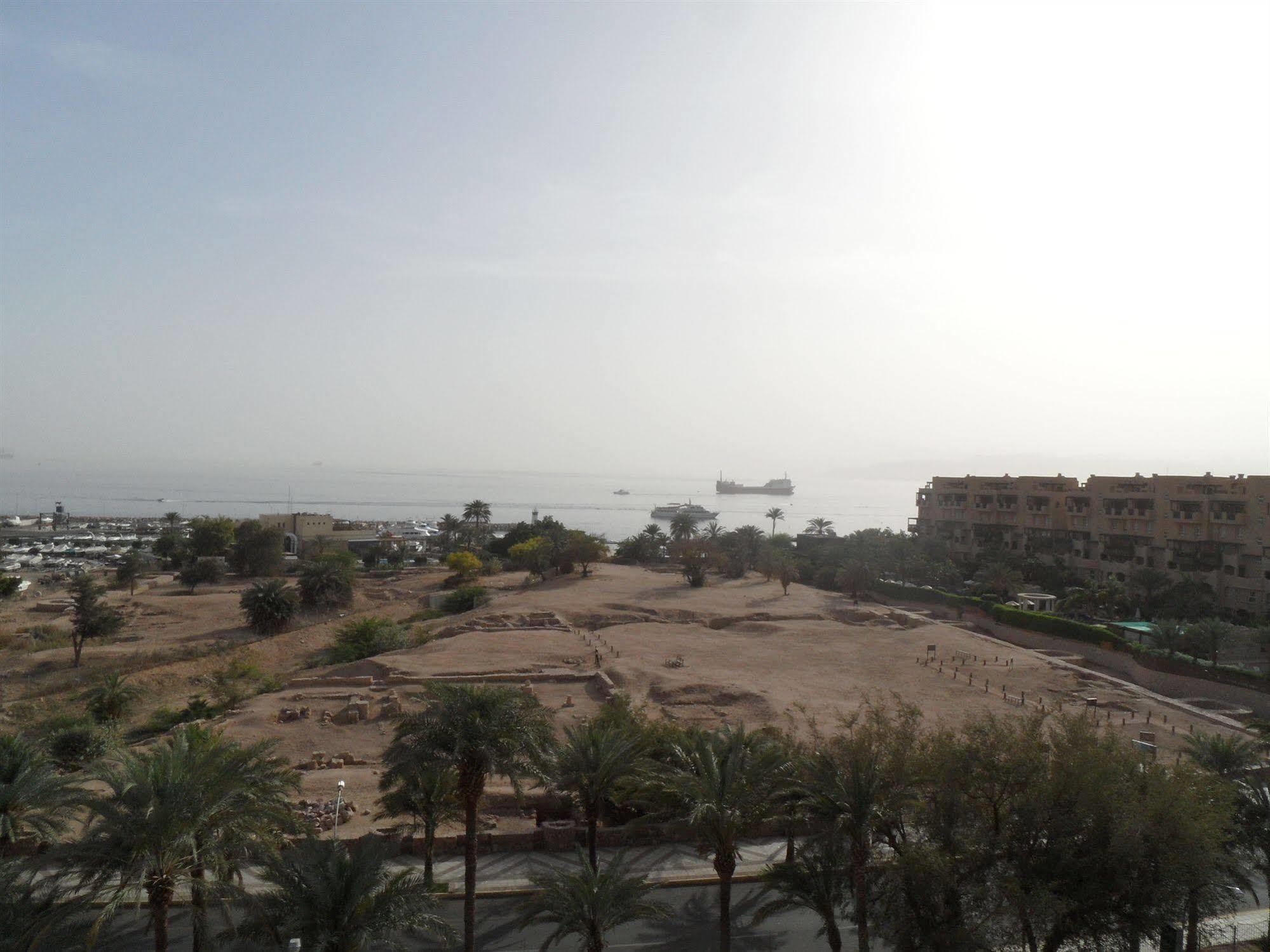Aqaba Gulf Hotel Exterior photo